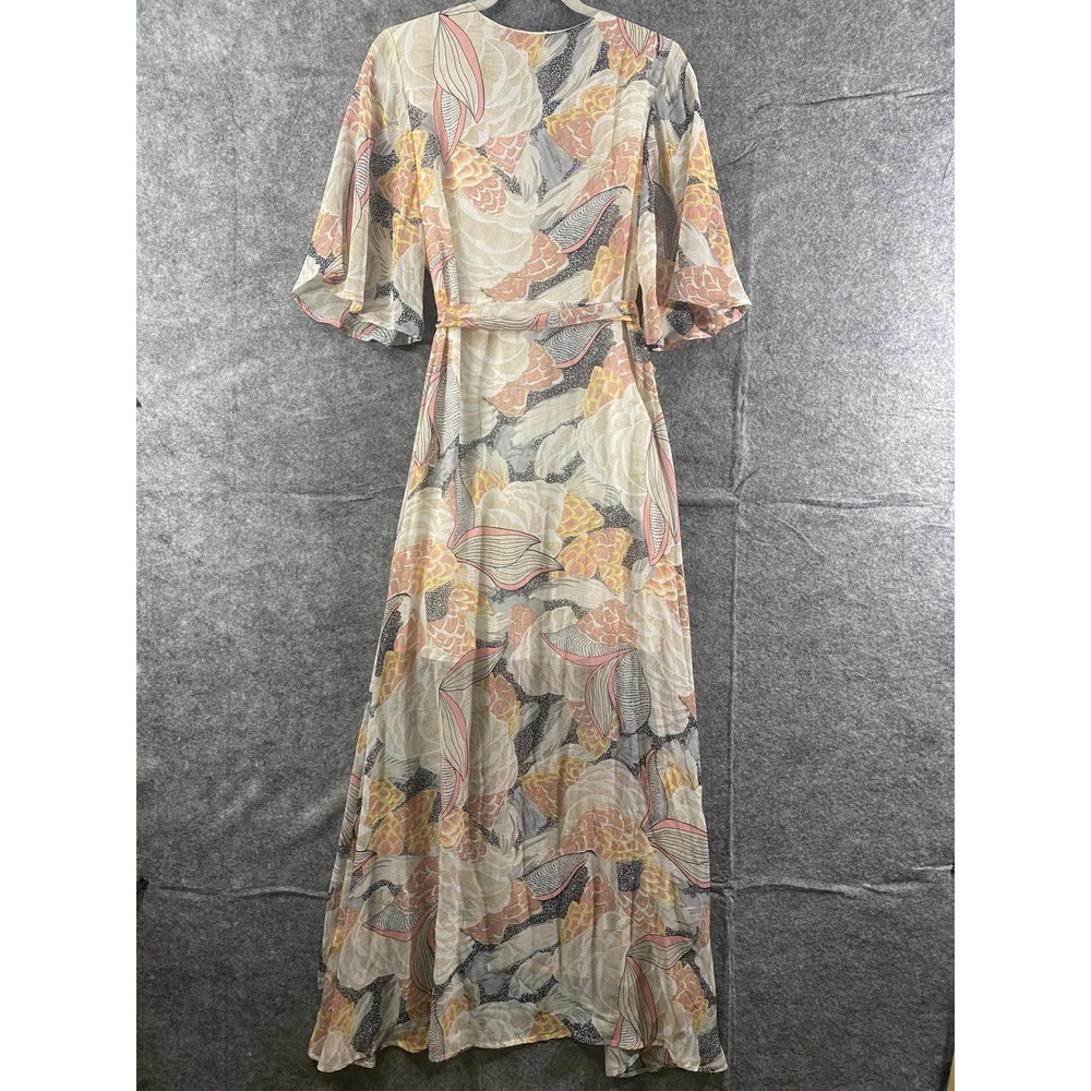 Molly Bracken Maxi Dress Medium Pink Lotus Floral Print Wrap Short Sleeve NWT - Picture 3 of 13